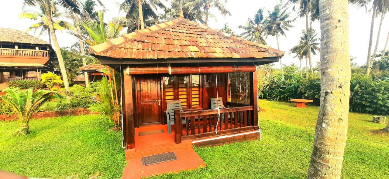 Blue Water Beach Resort Varkala Exteriér fotografie