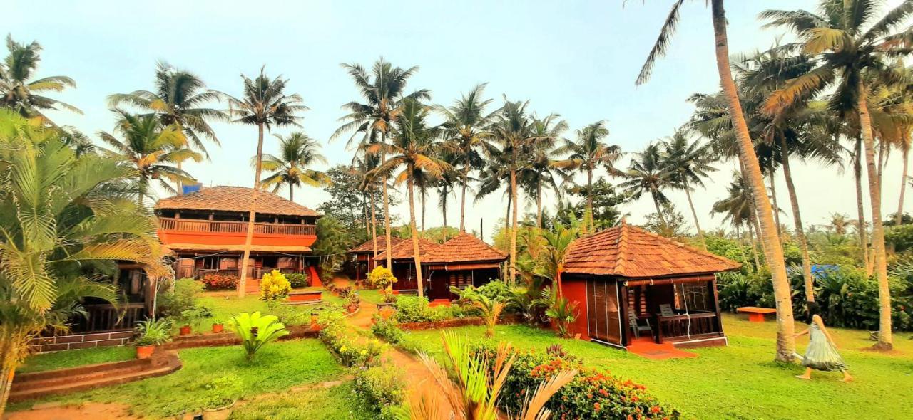 Blue Water Beach Resort Varkala Exteriér fotografie