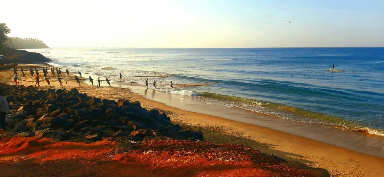 Blue Water Beach Resort Varkala Exteriér fotografie