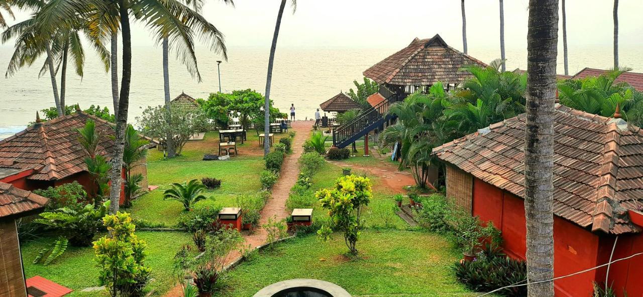 Blue Water Beach Resort Varkala Exteriér fotografie