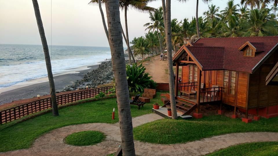 Blue Water Beach Resort Varkala Exteriér fotografie