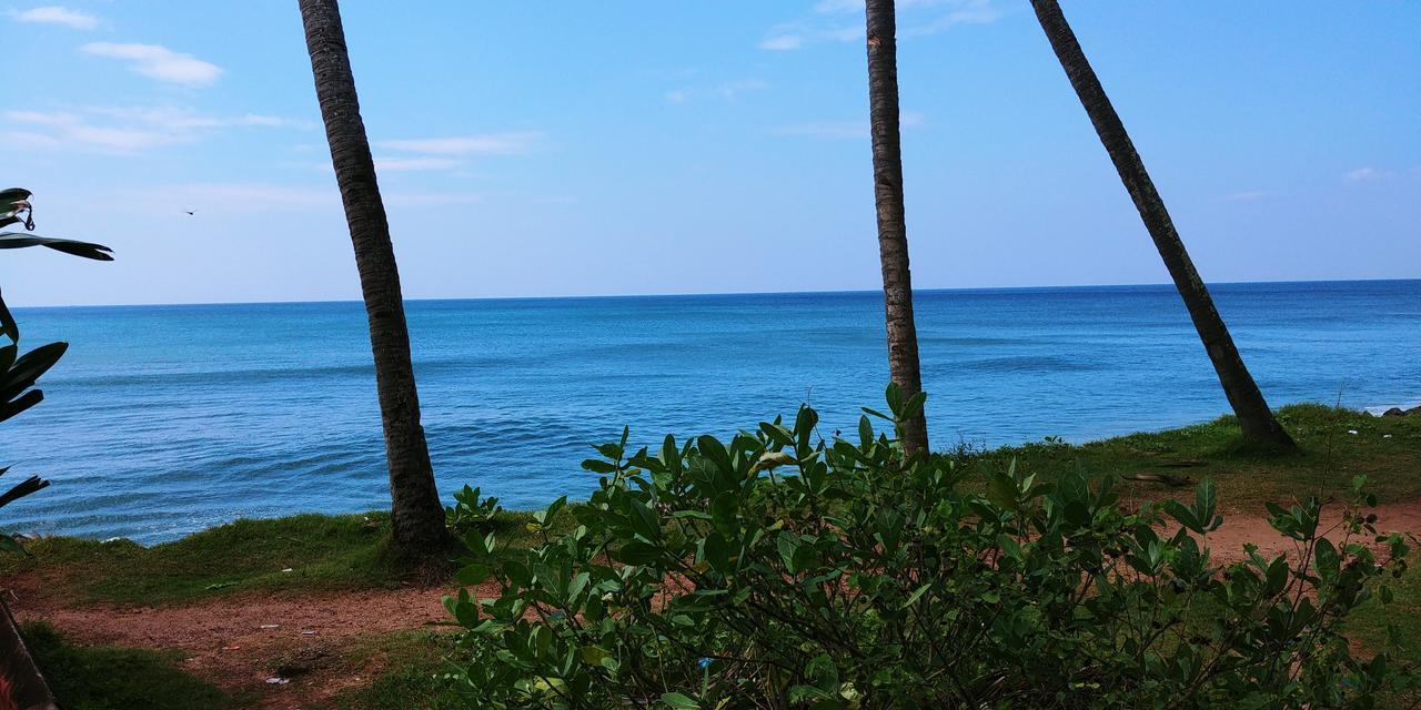 Blue Water Beach Resort Varkala Exteriér fotografie