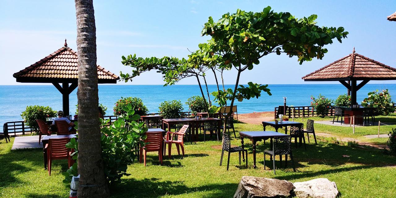 Blue Water Beach Resort Varkala Exteriér fotografie